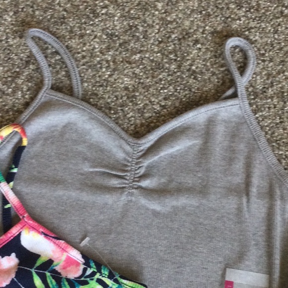 3 No Boundaries Camisoles New Never Worn - Picture 4 of 4